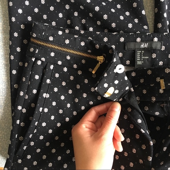 H&M Patterned Slacks - Picture 3 of 3